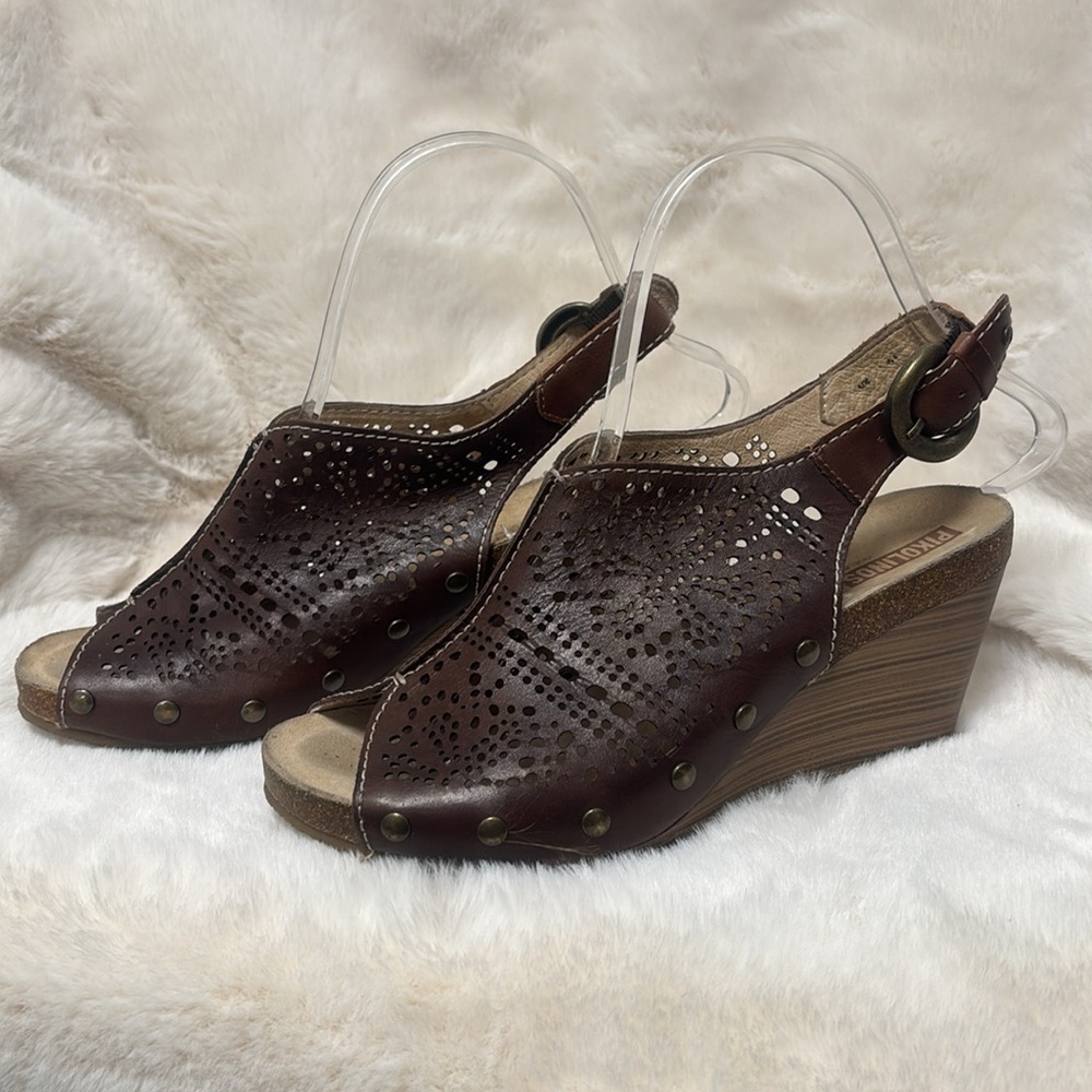 Pikolinos leather Brown Wedge Sandal - Picture 5 of 11